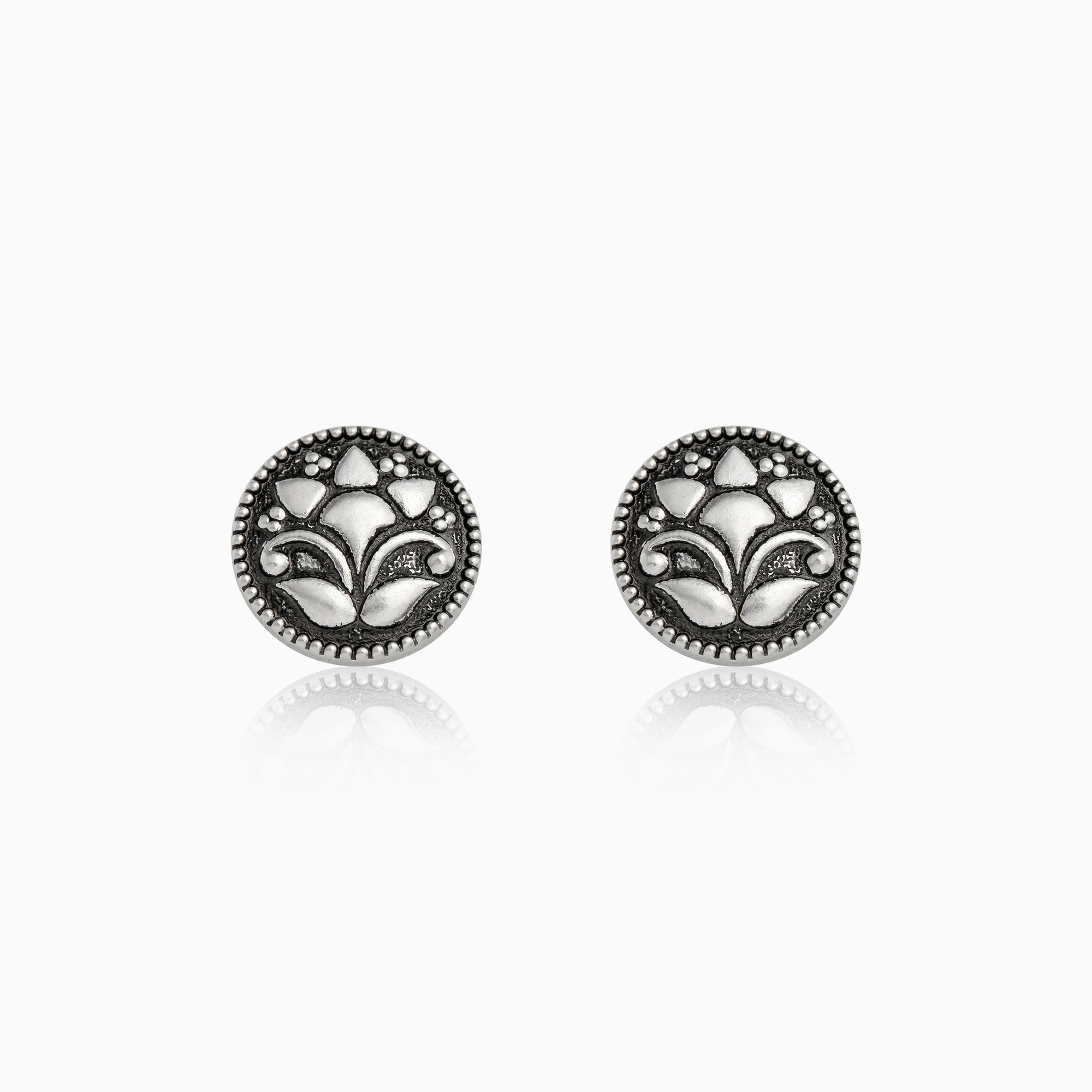 Oxidised Round Side Stud Ishna