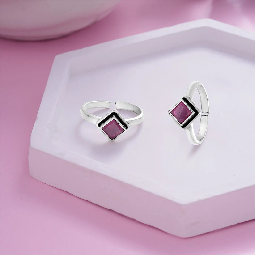 Silver Square Ruby Toe Ring
