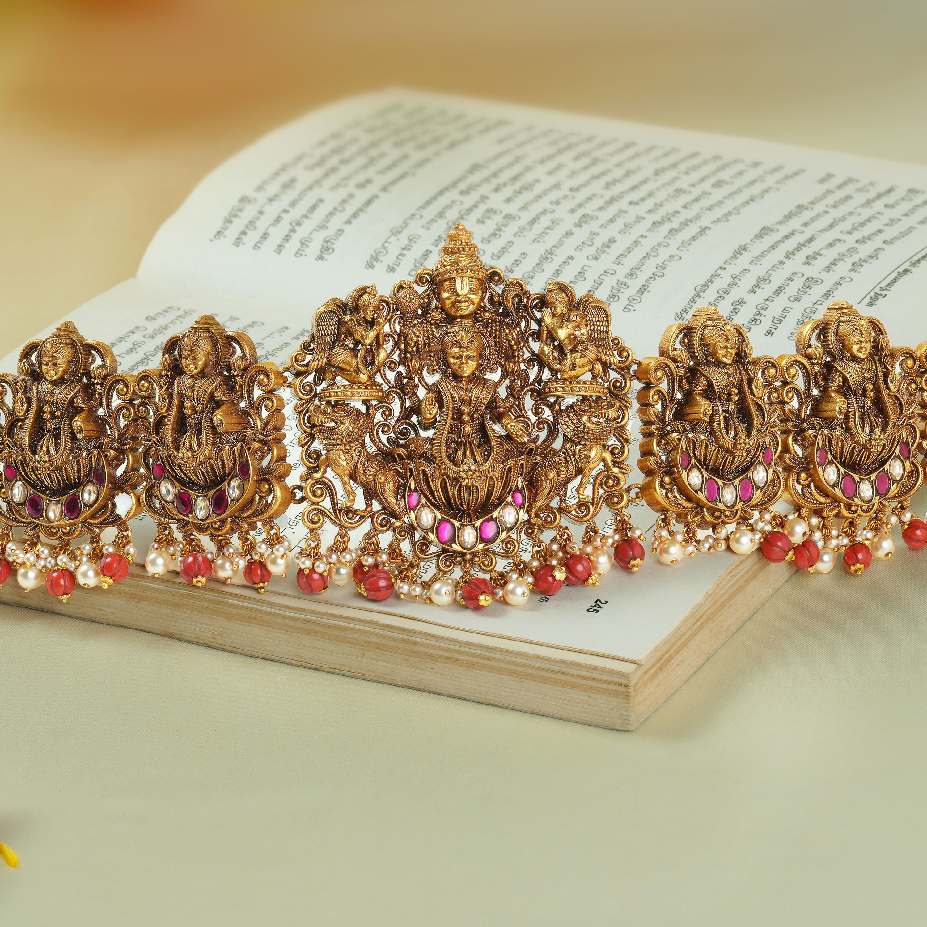 Red Kemp Stone Antique Temple Waist Belt Ishna