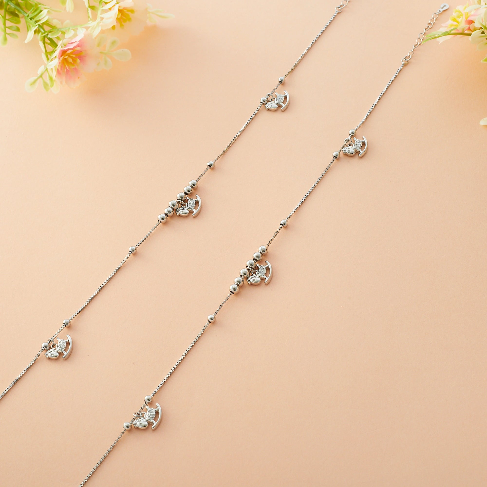 Rocking Horse Motif Anklet Ishna
