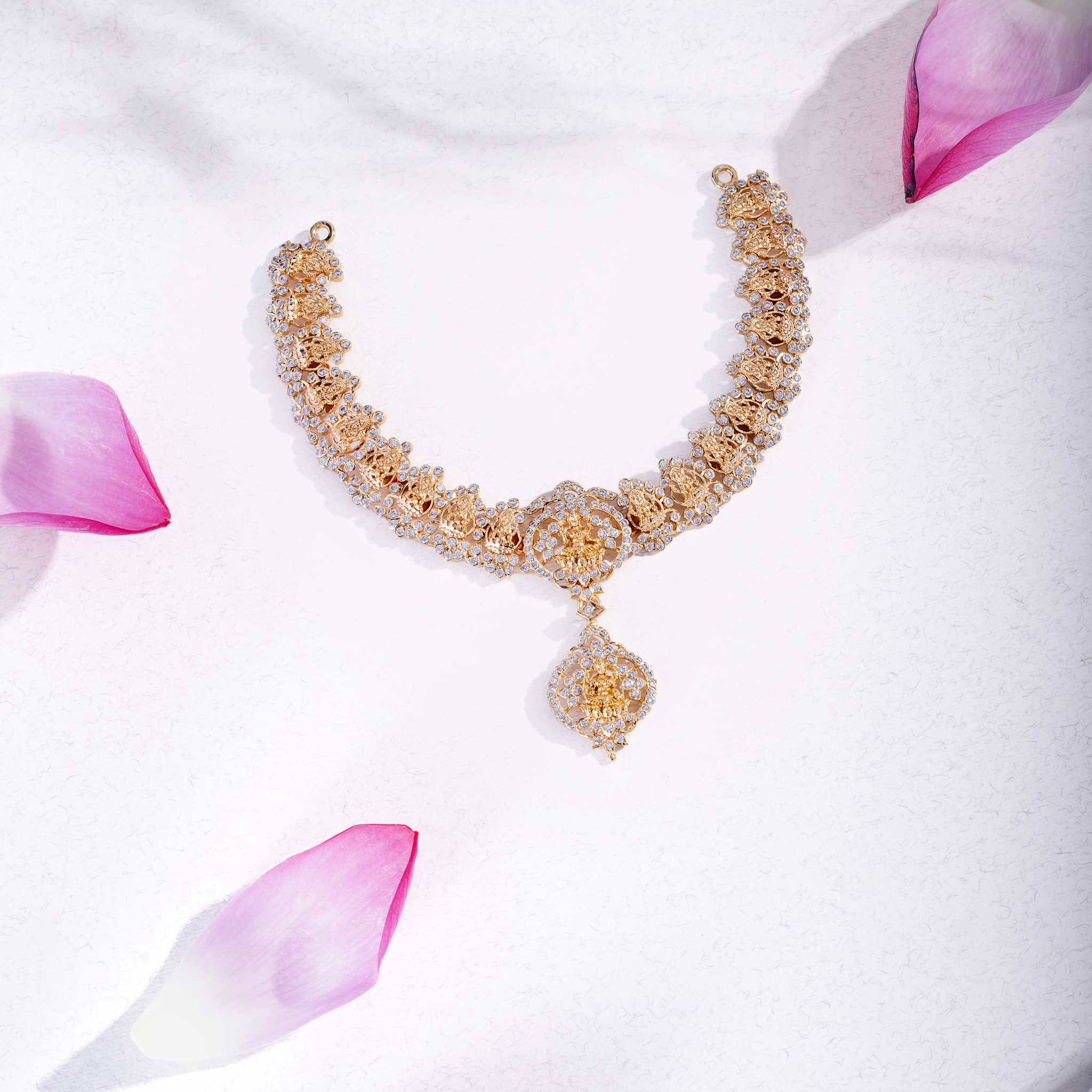 Rose gold-plated traditional choker necklace design