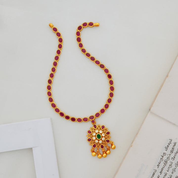 Ruby stone short necklace with floral pendant