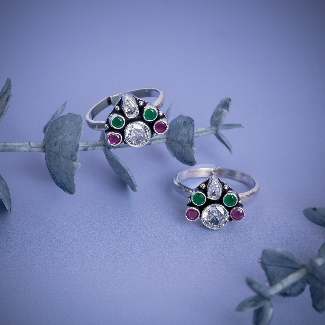 Antique Silver Toe Ring with Emerald & Ruby Stones