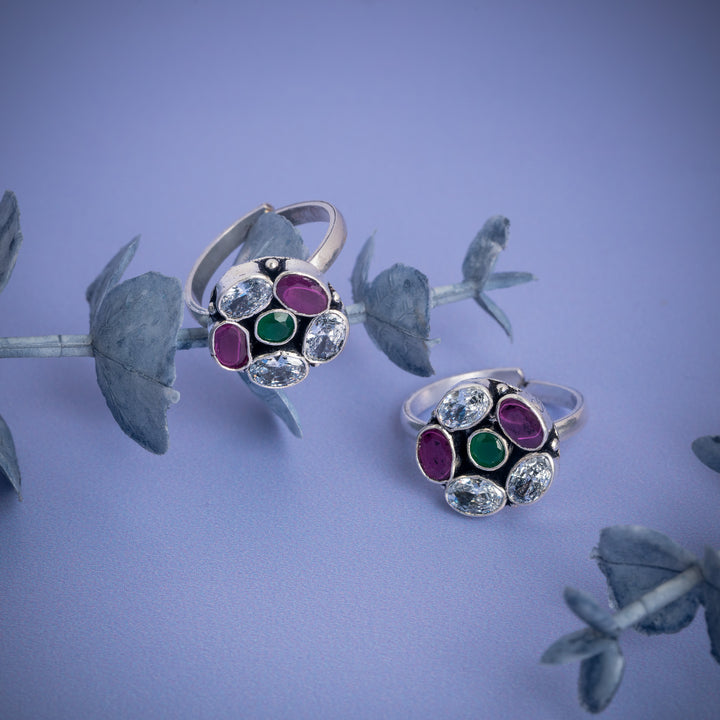 Antique ruby and emerald toe ring