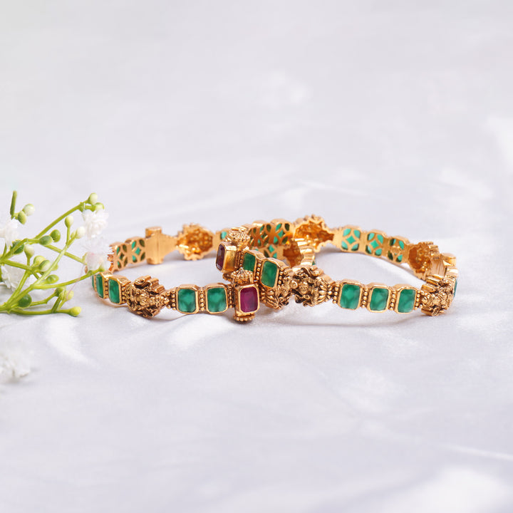 Lakshmi Emerald Bangle