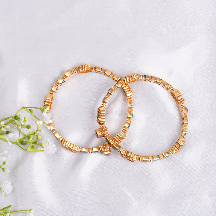 Lakshmi Emerald Bangle