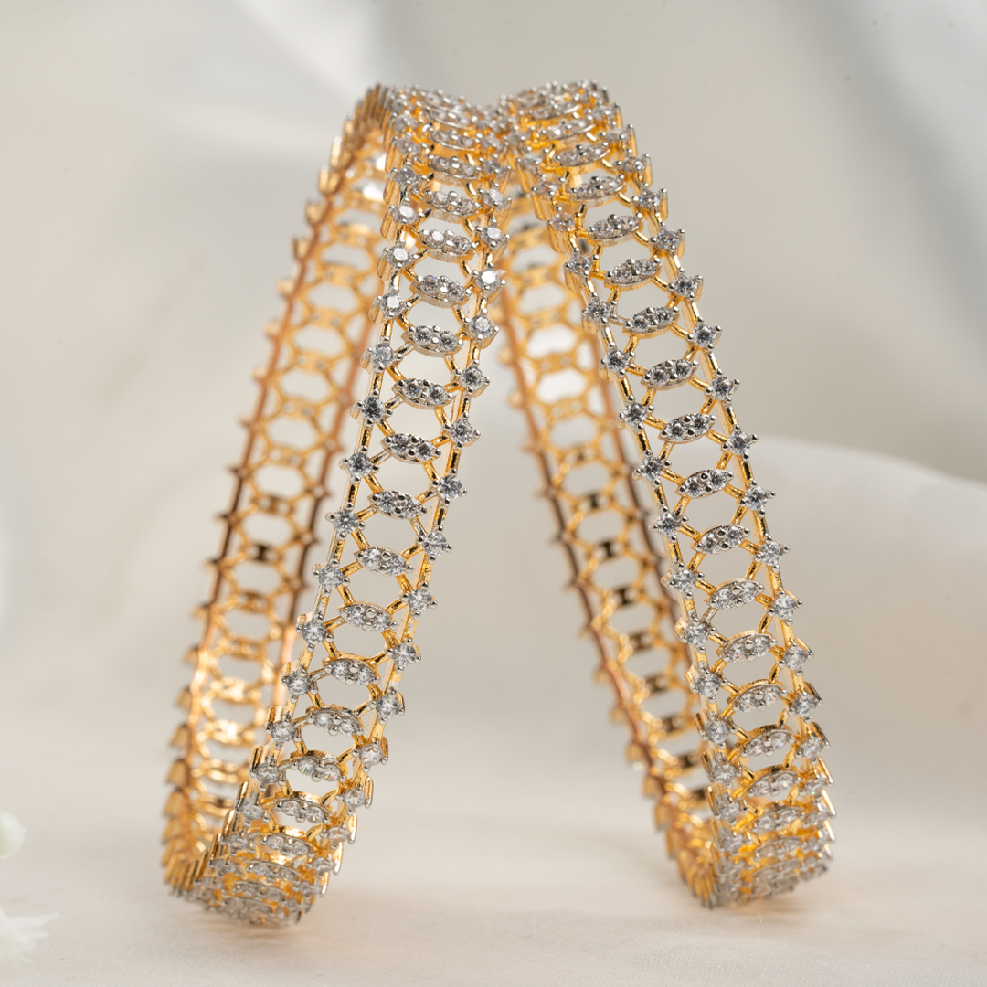 SWAROVSKI BANGLE