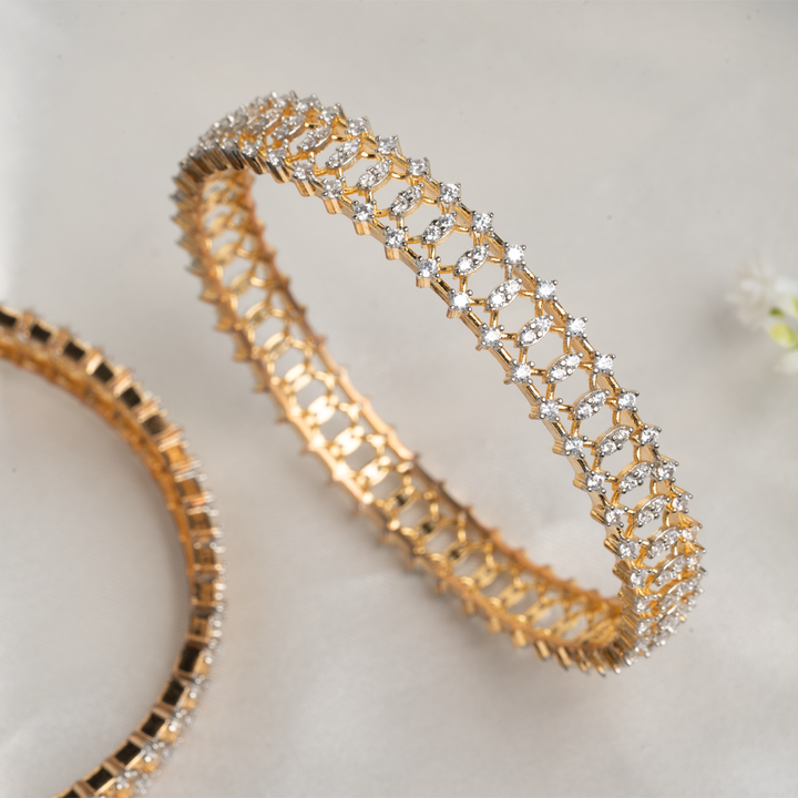 SWAROVSKI BANGLE