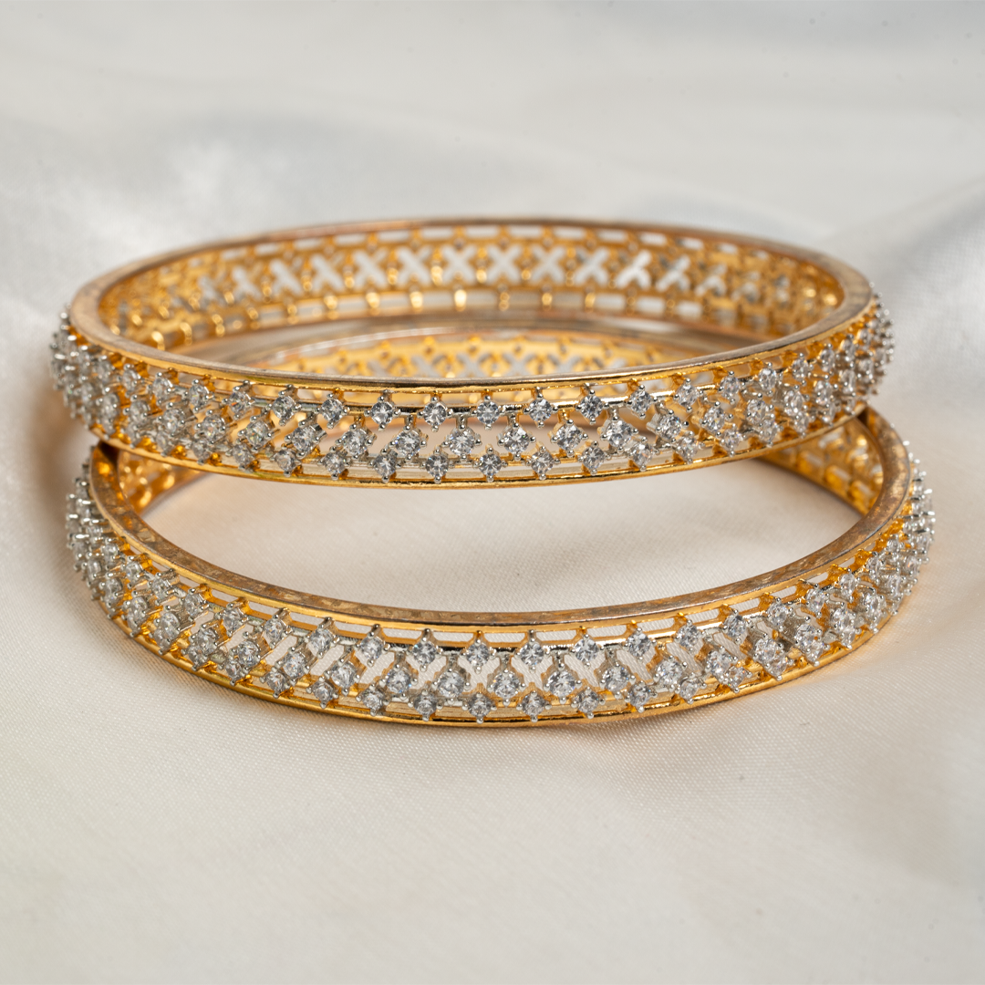 SWAROVSKI BANGLE