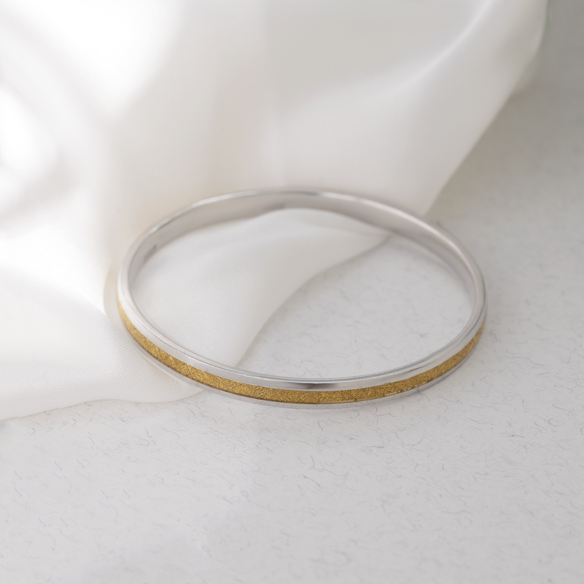 Yellow Enamel Inlay Sterling Silver Gada