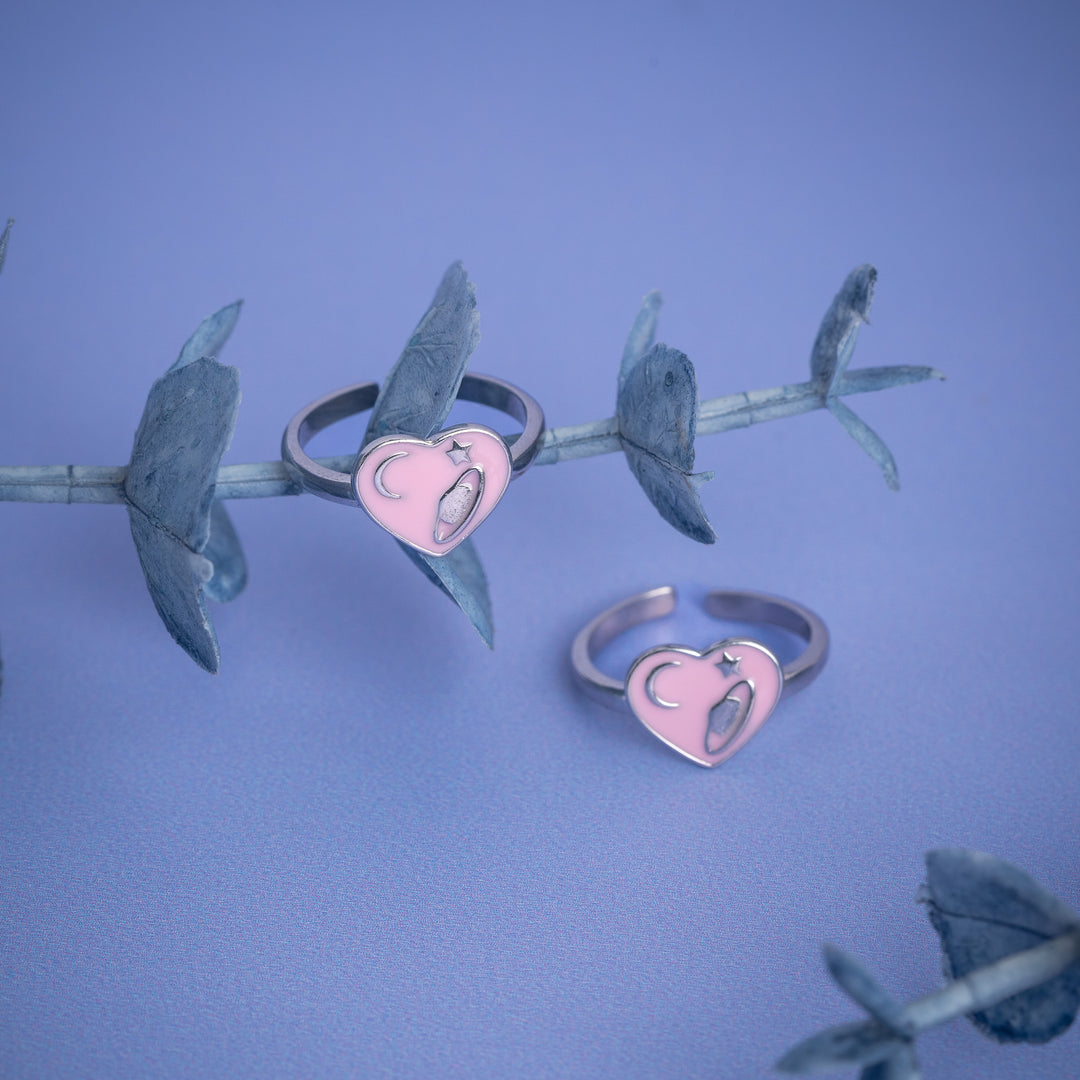 Fancy Heart Toe Ring in 925 Sterling Silver with Pink Enamel