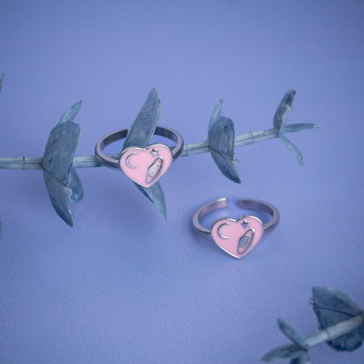 Fancy Heart Toe Ring in 925 Sterling Silver with Pink Enamel