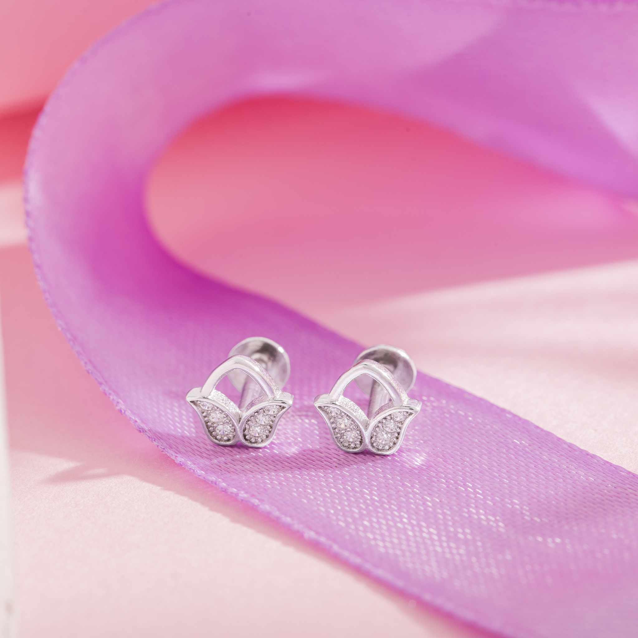 92.5 Sterling Silver Dual Leaf Stud Earrings