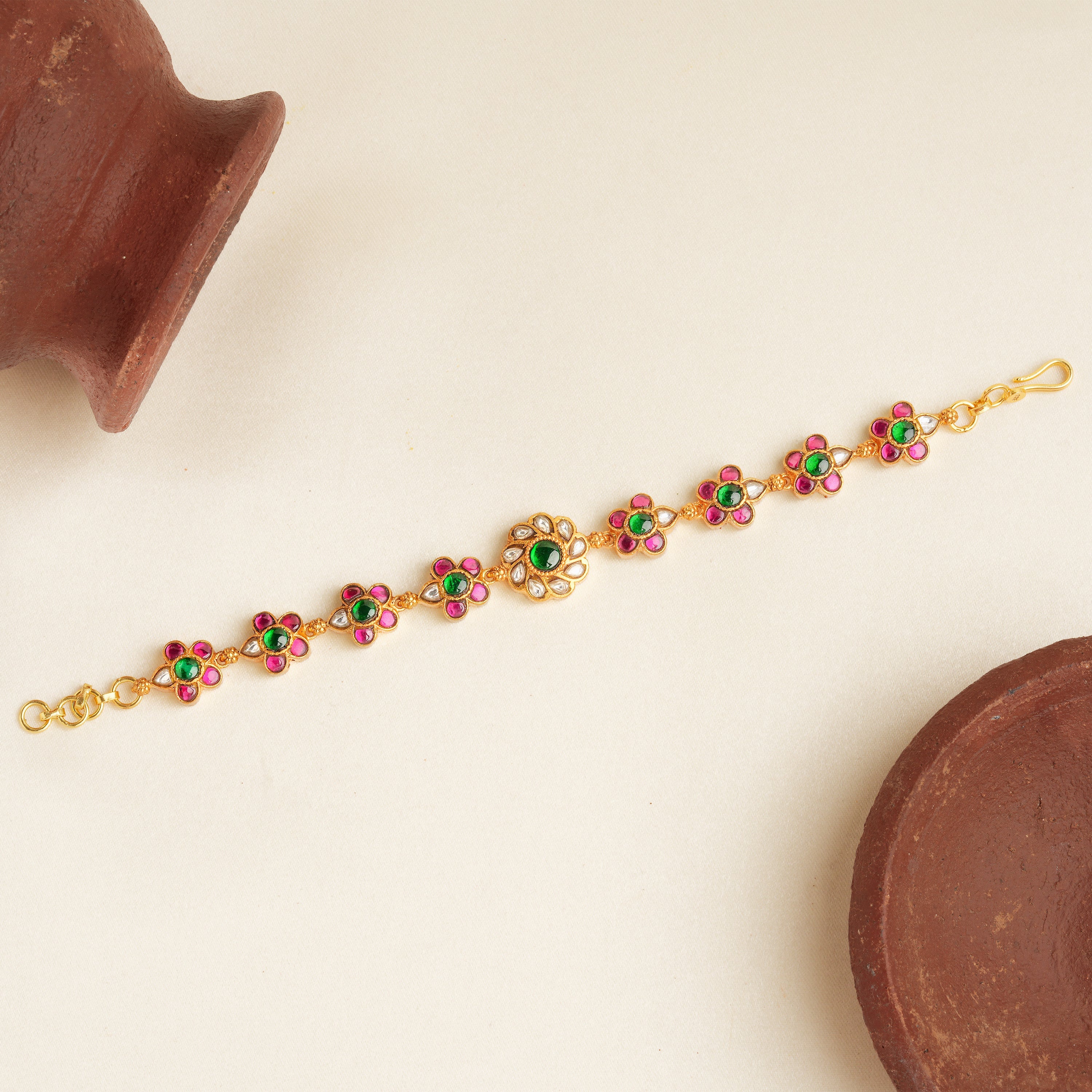 Gold-Plated Floral Kundan Bracelet