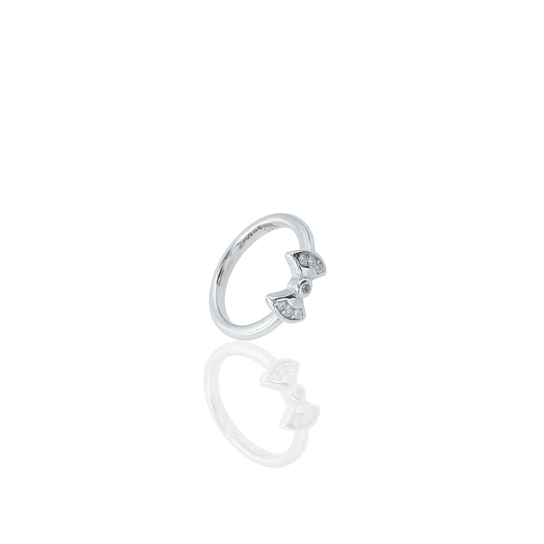 Silver Bowknot Motif Ring Ishna