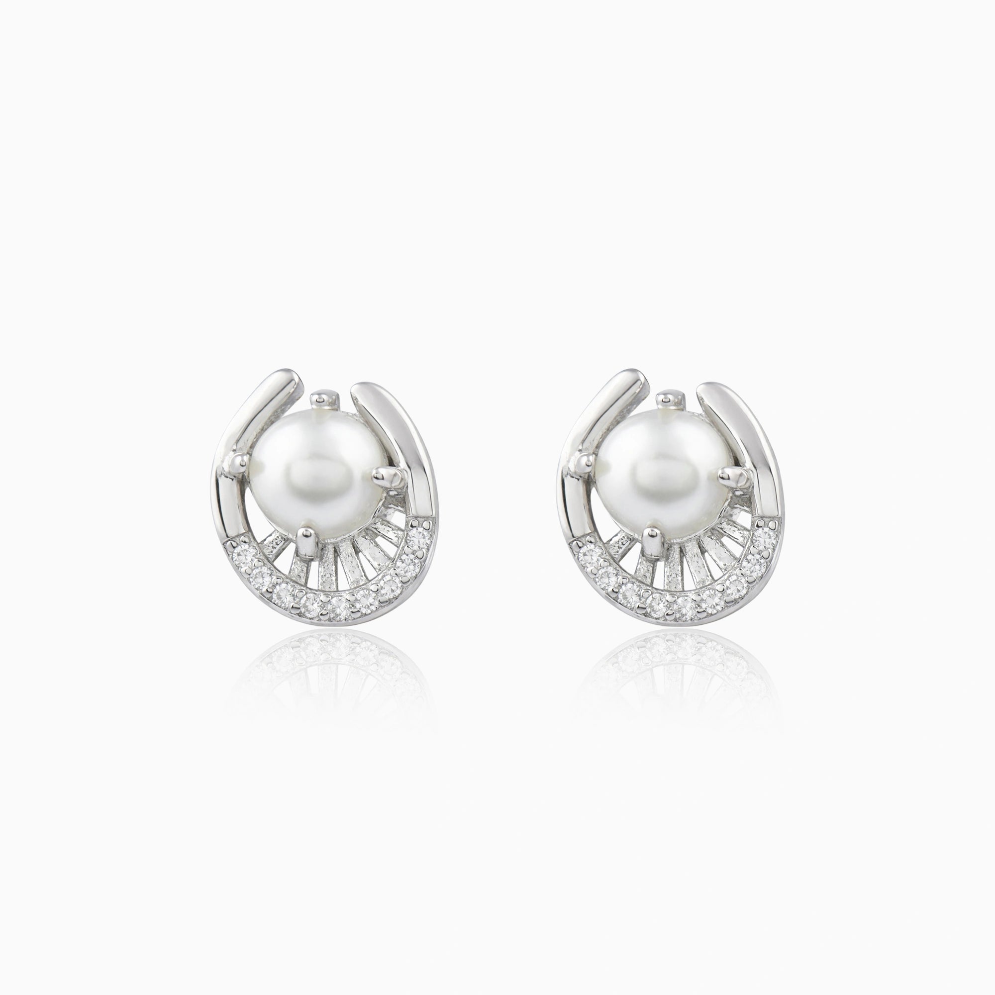 Silver Pearl Stud Earrings 