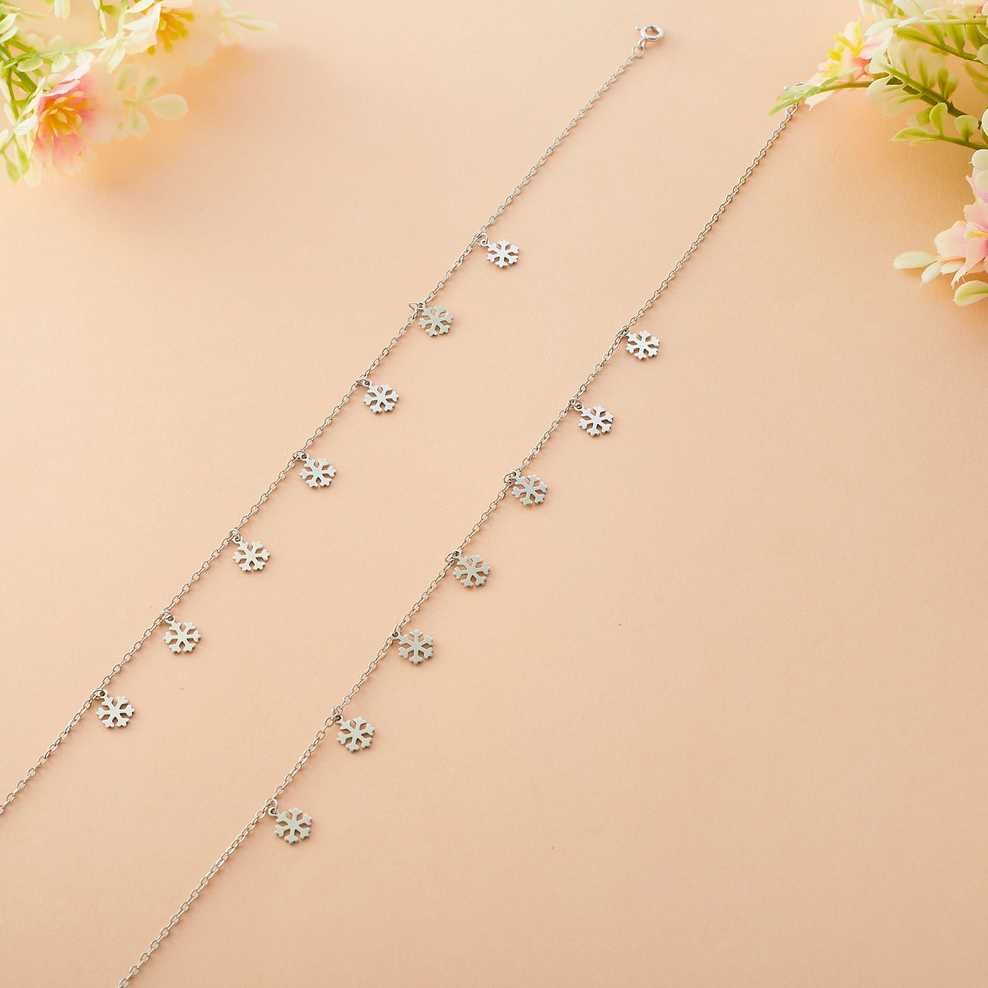 Silver Snowflake Anklet Ishna