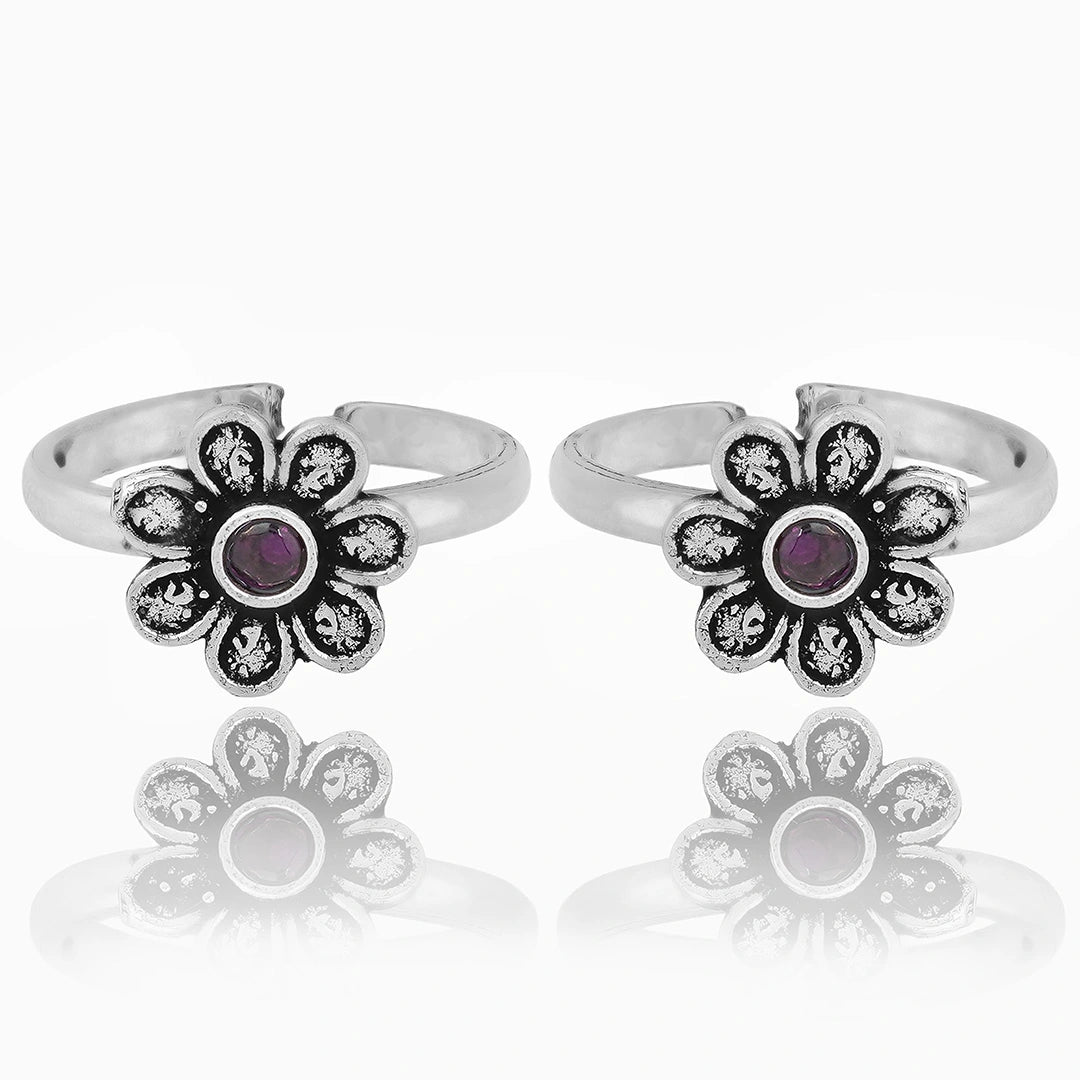 Silver flower toe ring with purple centre stone