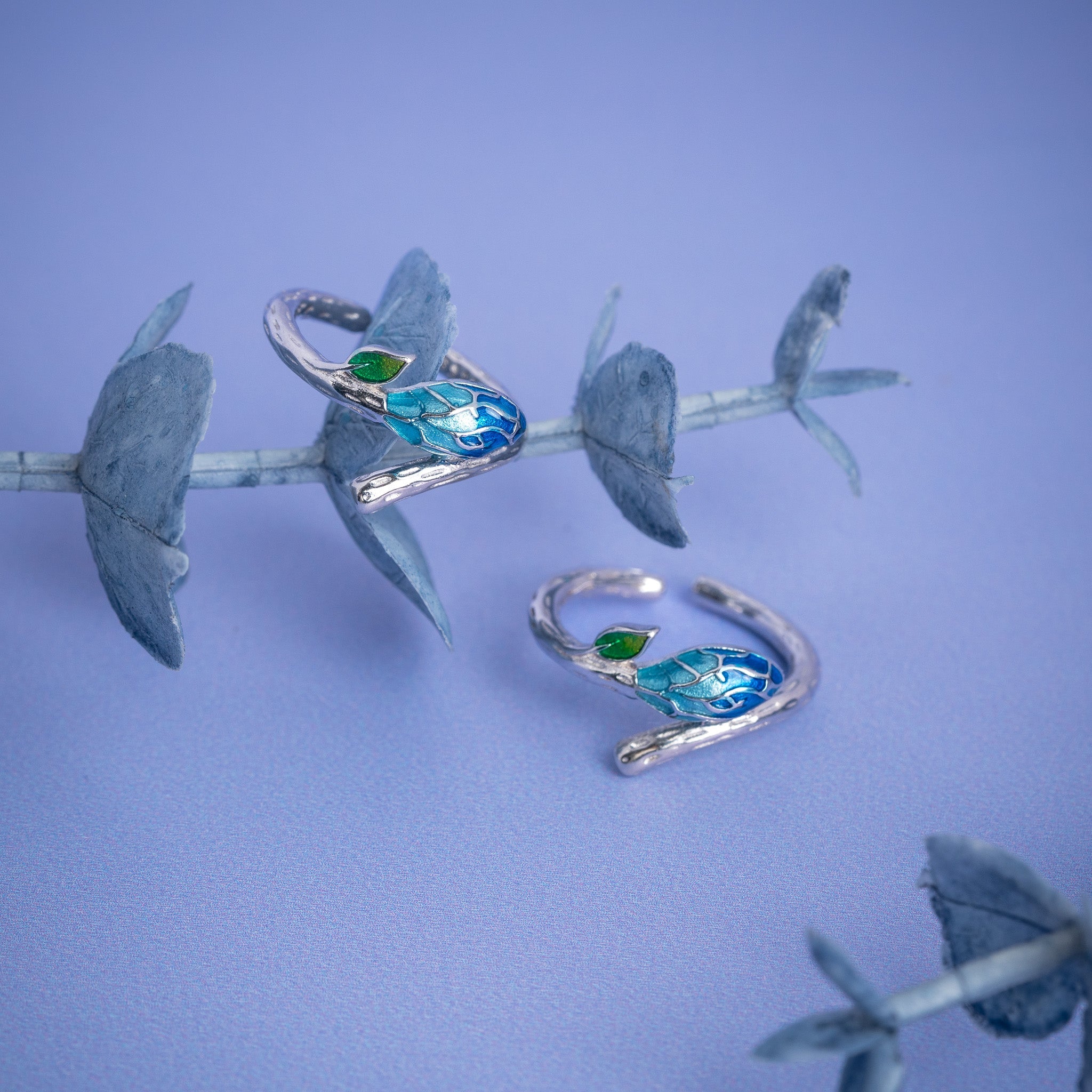 Silver leaf design toe rings