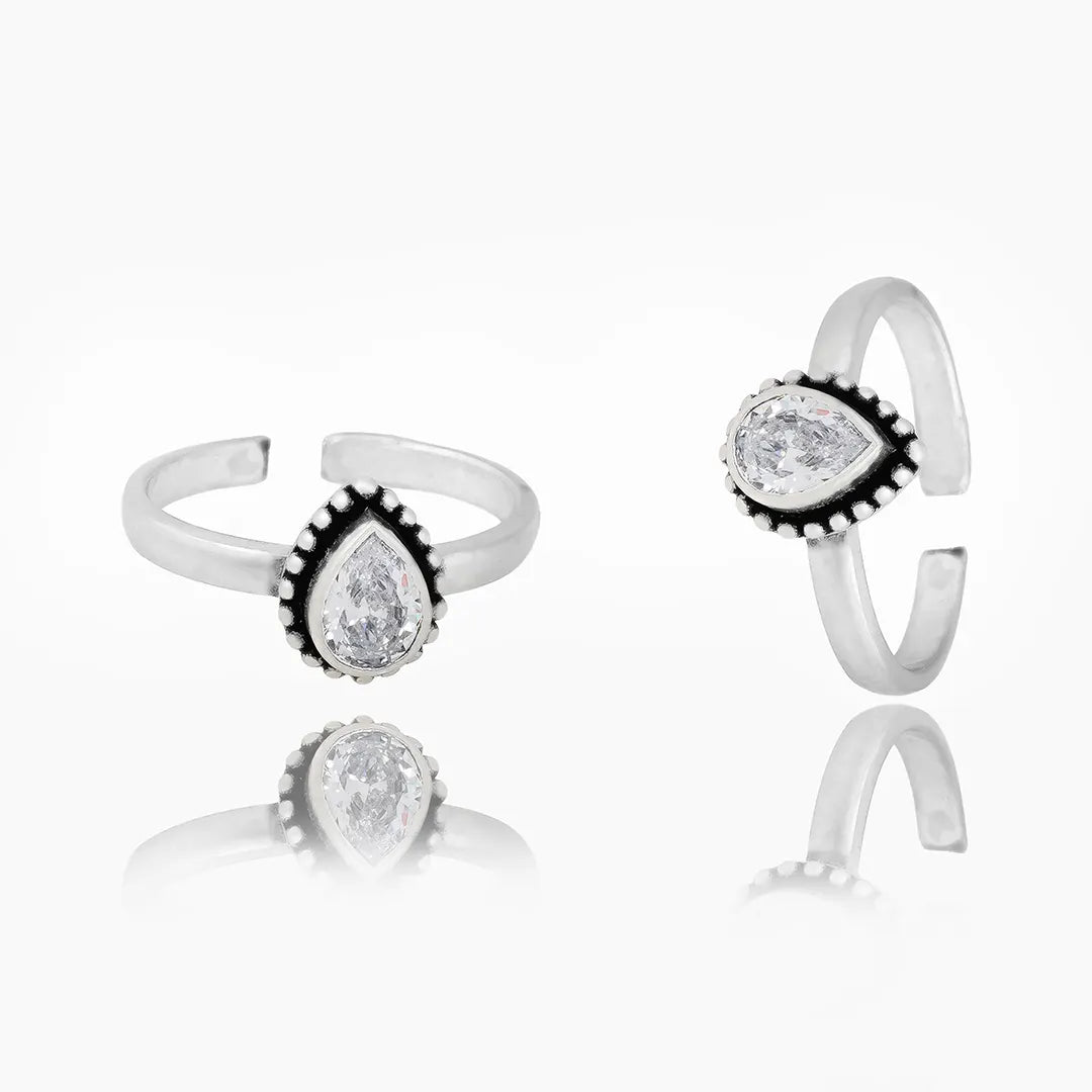 Silver teardrop white stone toe ring