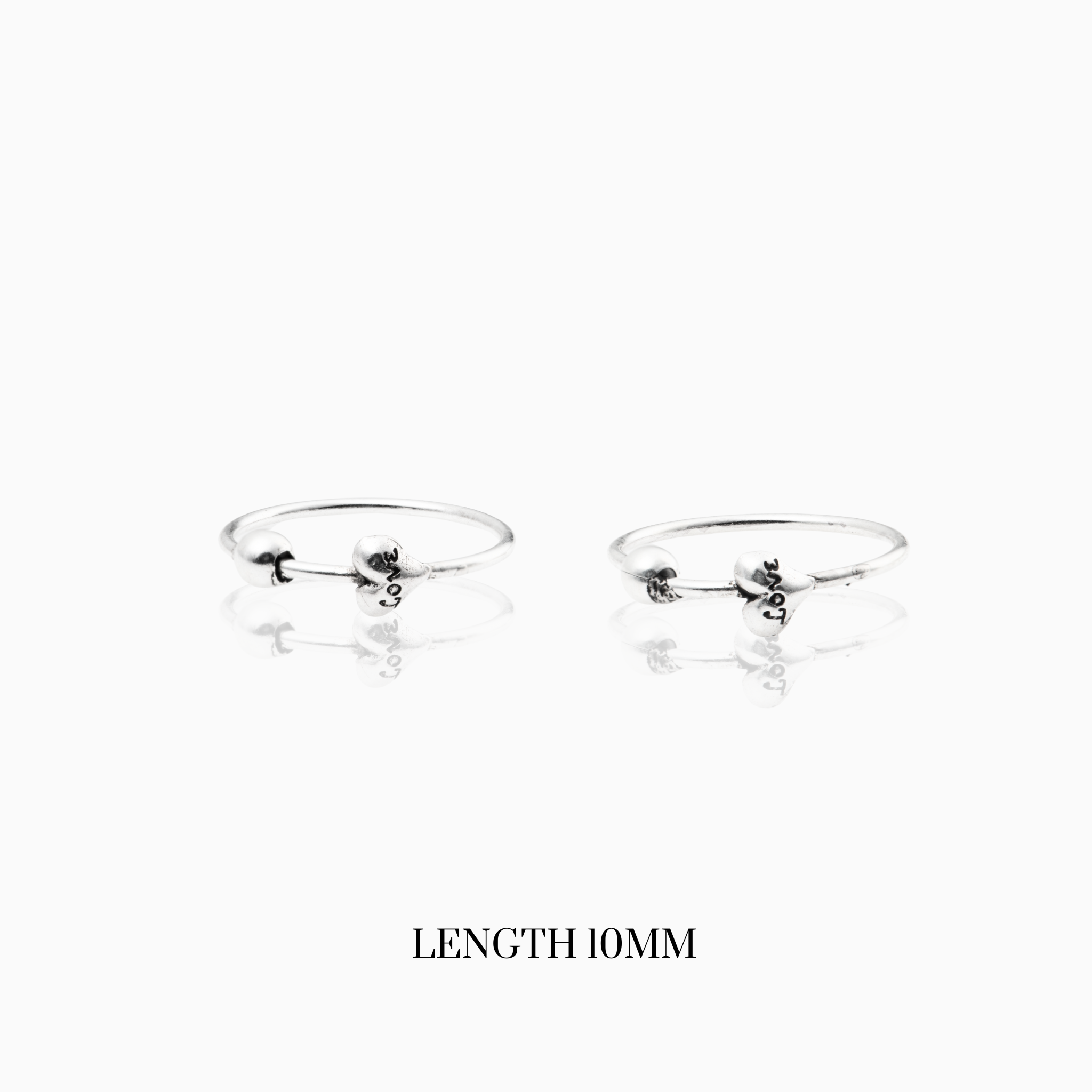 Simple silver side stud earring