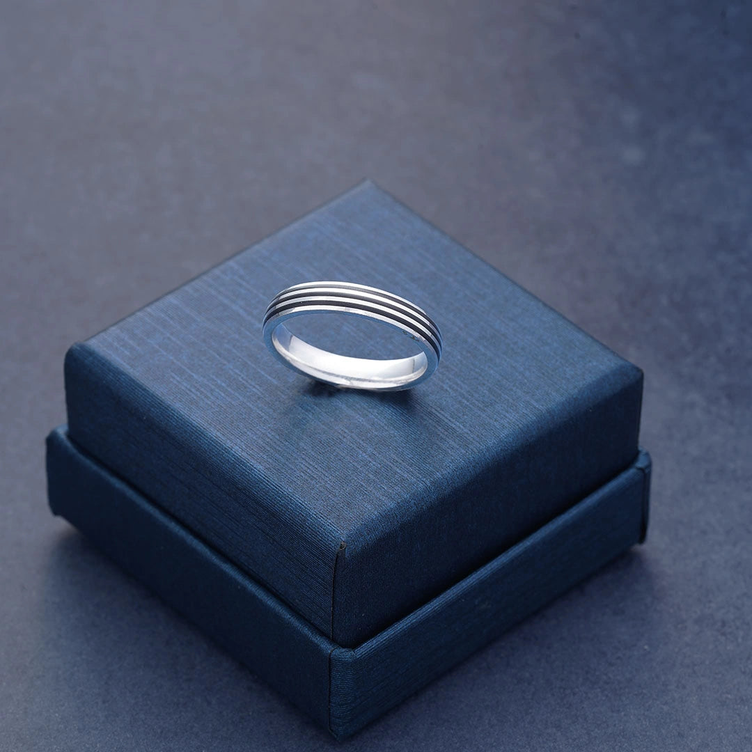 Sleek Sterling Silver Ring Ishna