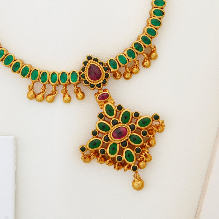 South Indian Traditional Kemp Necklace with Dual Look Pendant