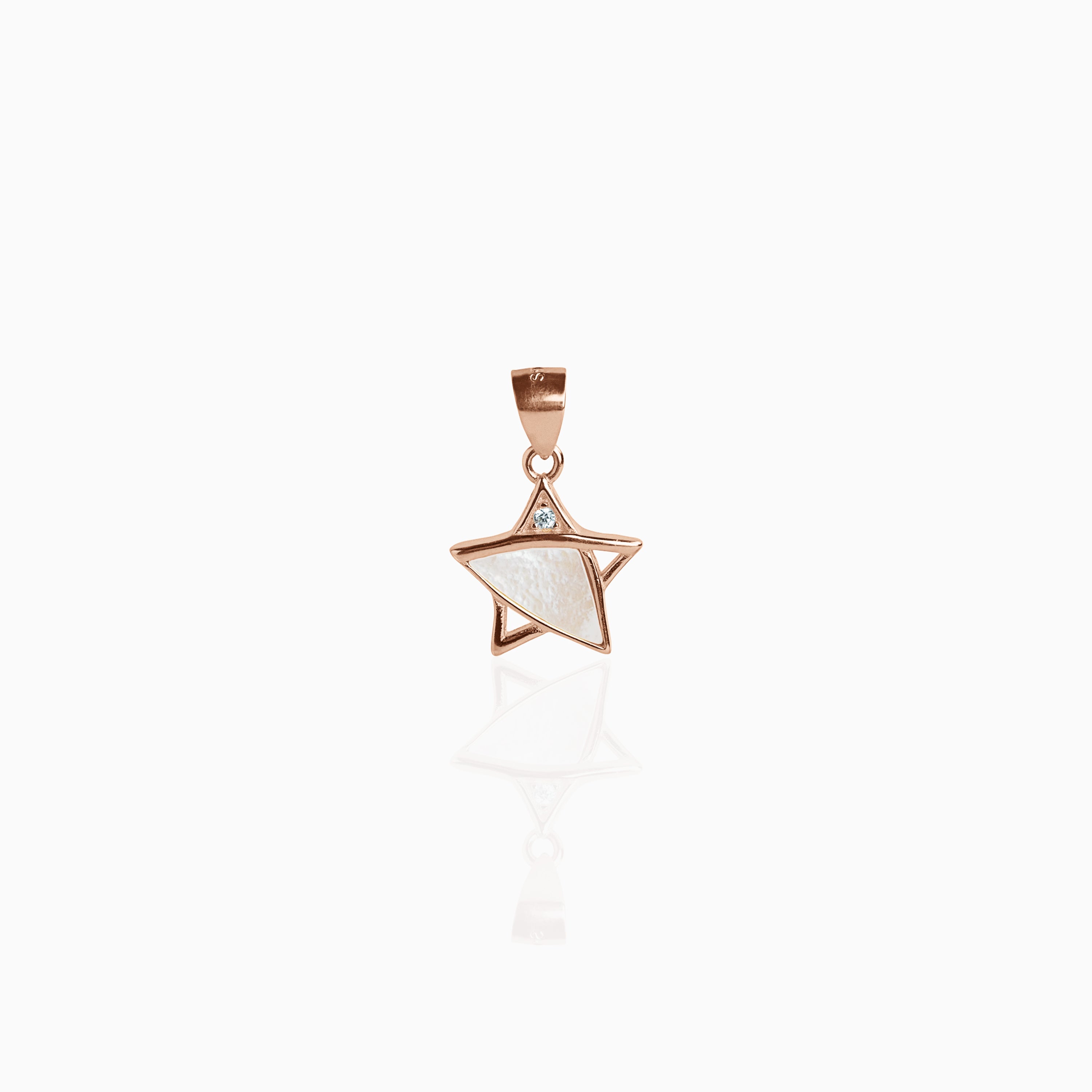 Star shaped silver pendant