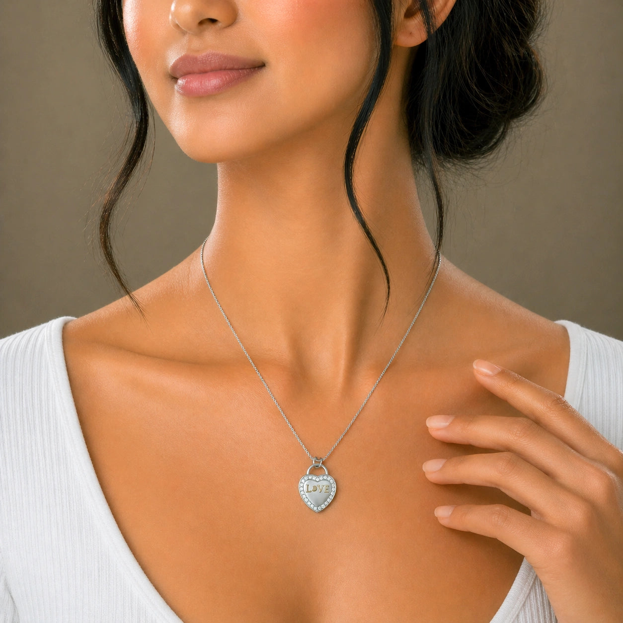 Sterling Silver Love Heart Halo Chain Ishna