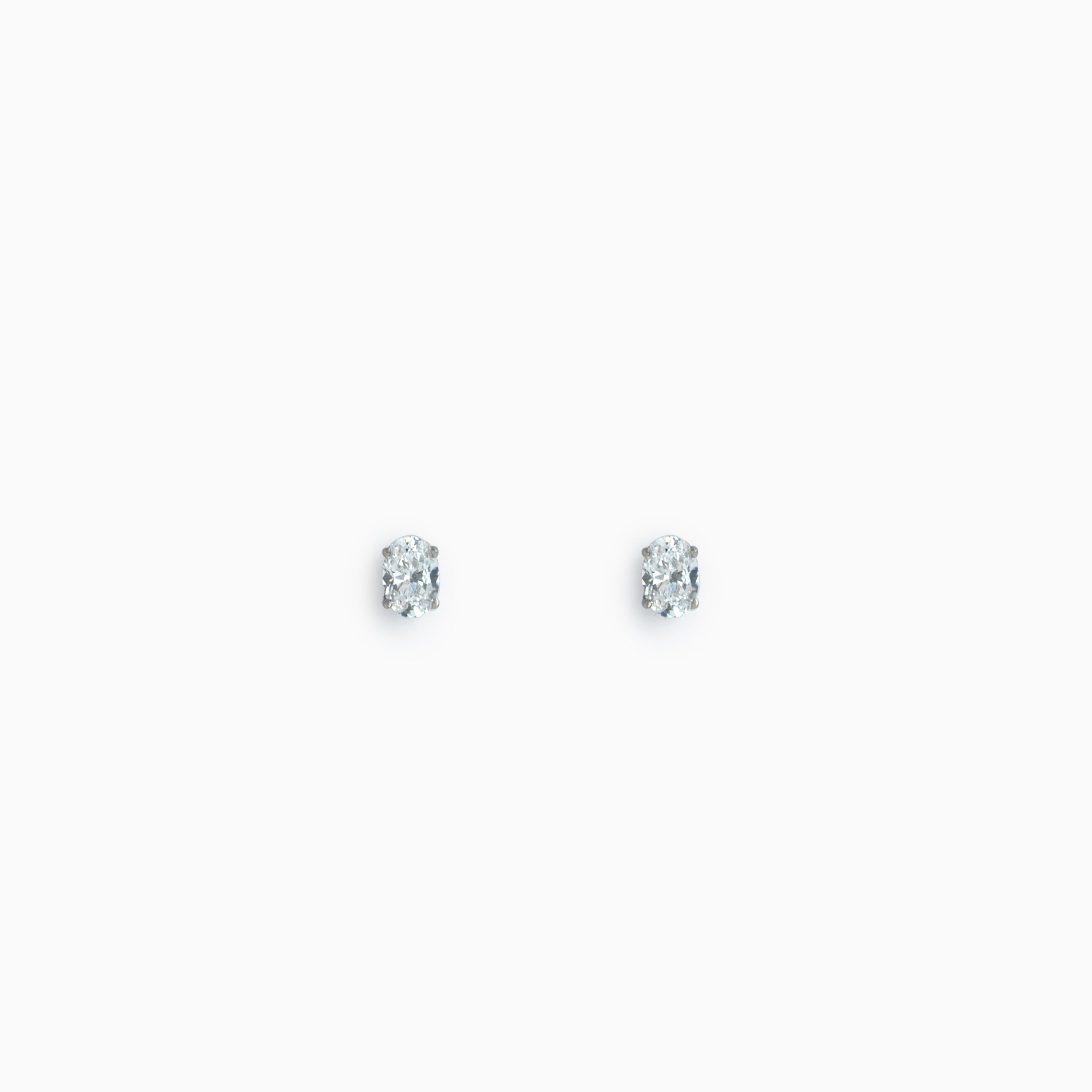 Sterling silver Oval Cut Moissanite Stud Ishna