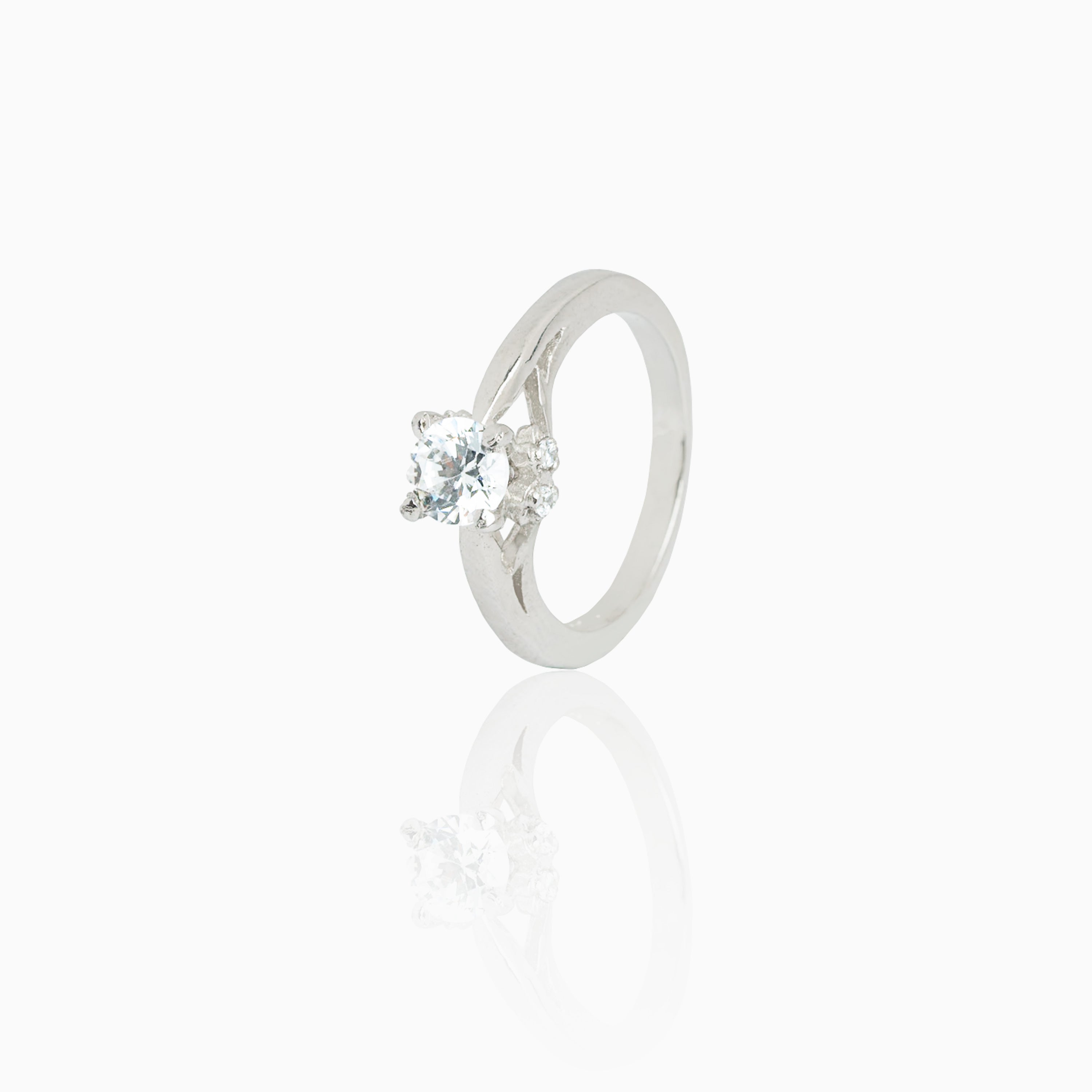 Sterling silver ring with round stone