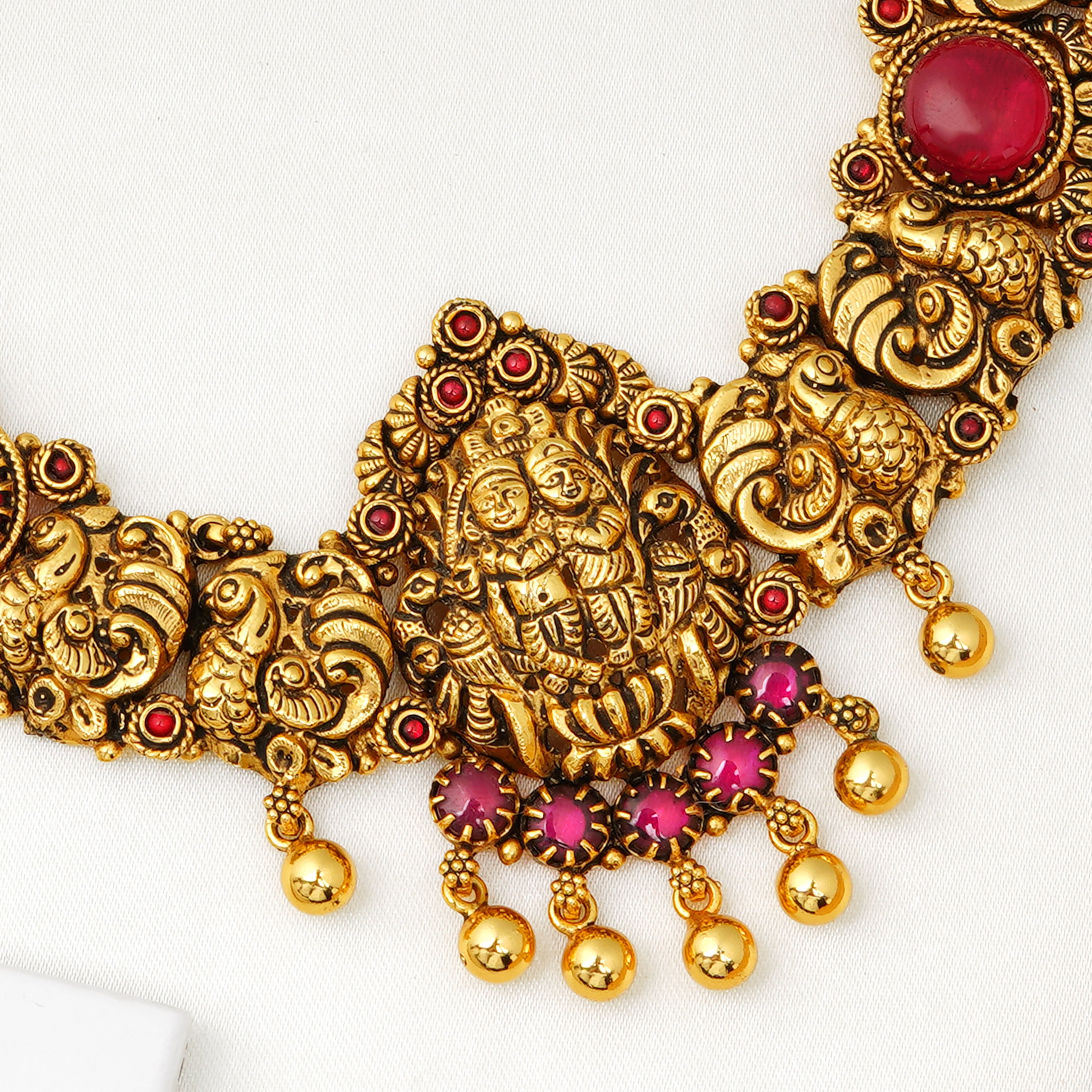 Traditional temple jewellery with Annam and Lakshmi design