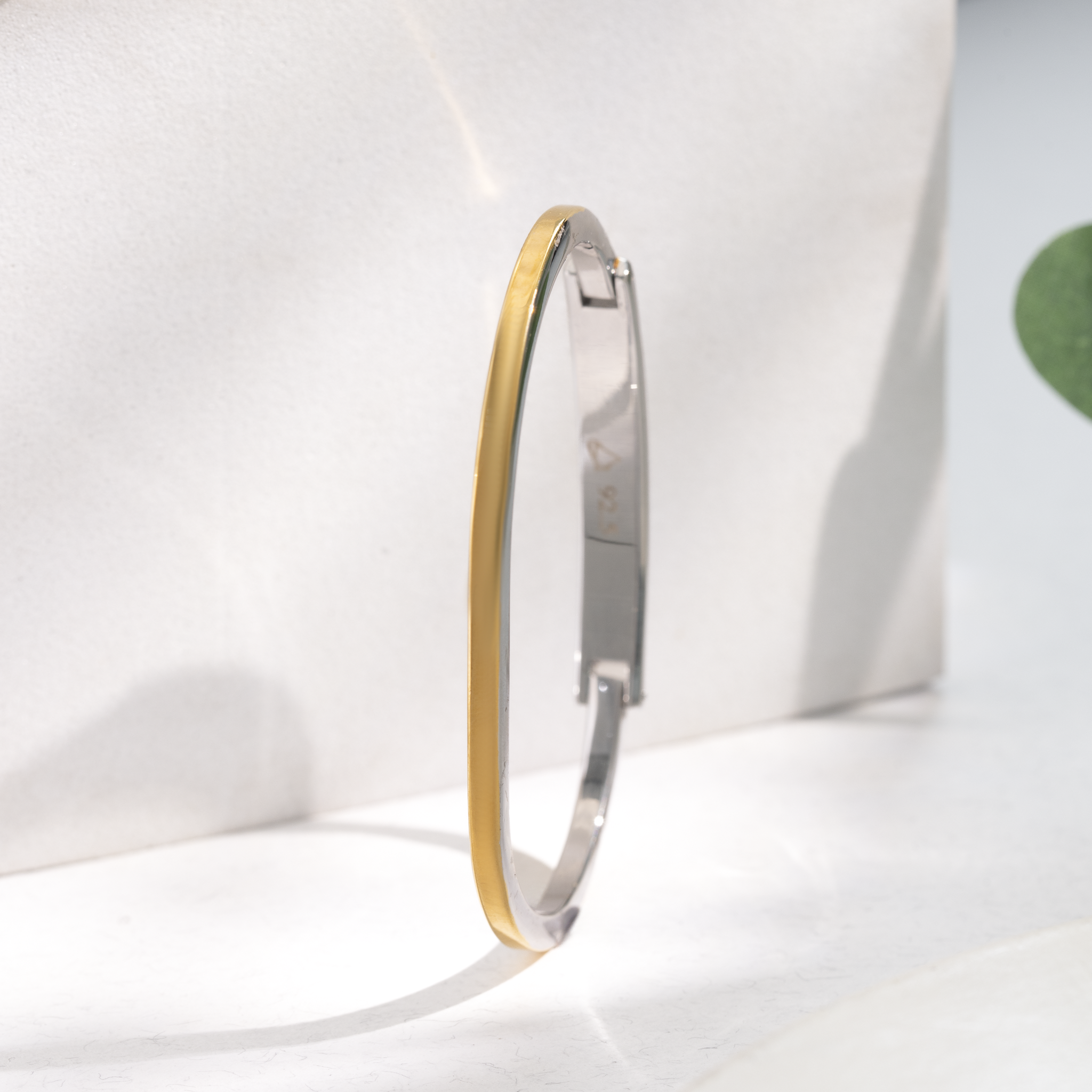 dual tone silver kada with gold edge