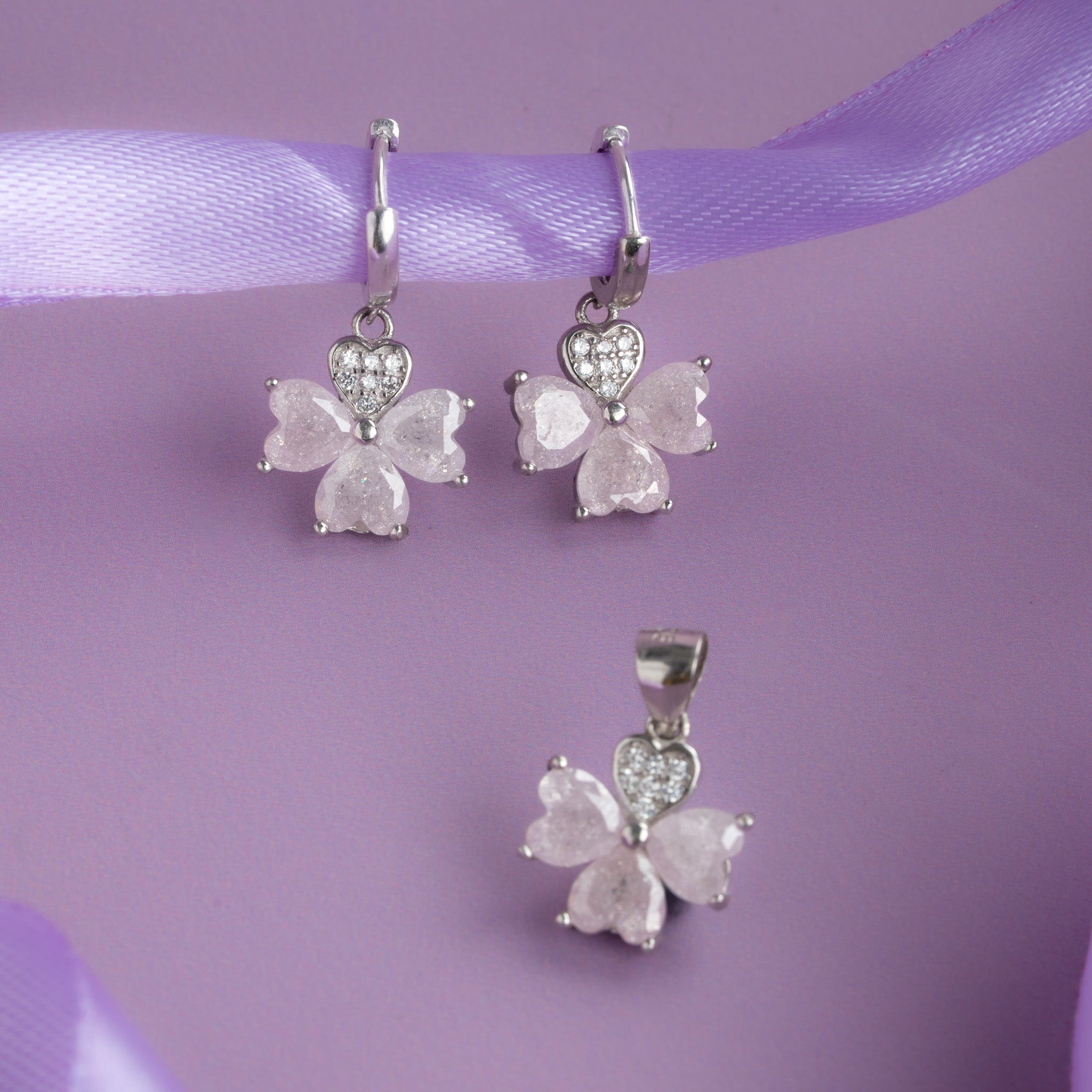 elegant silver jewellery set