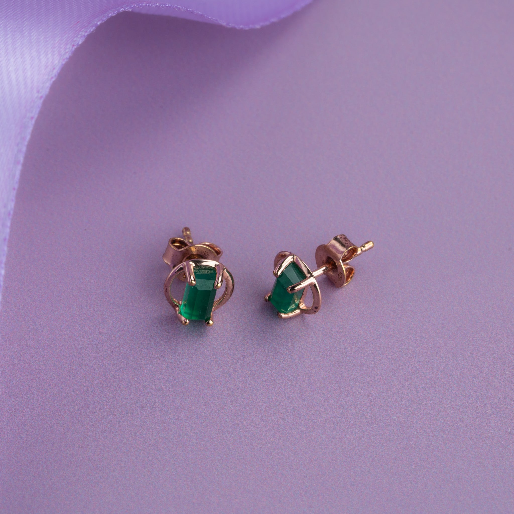 green stone rose gold stud