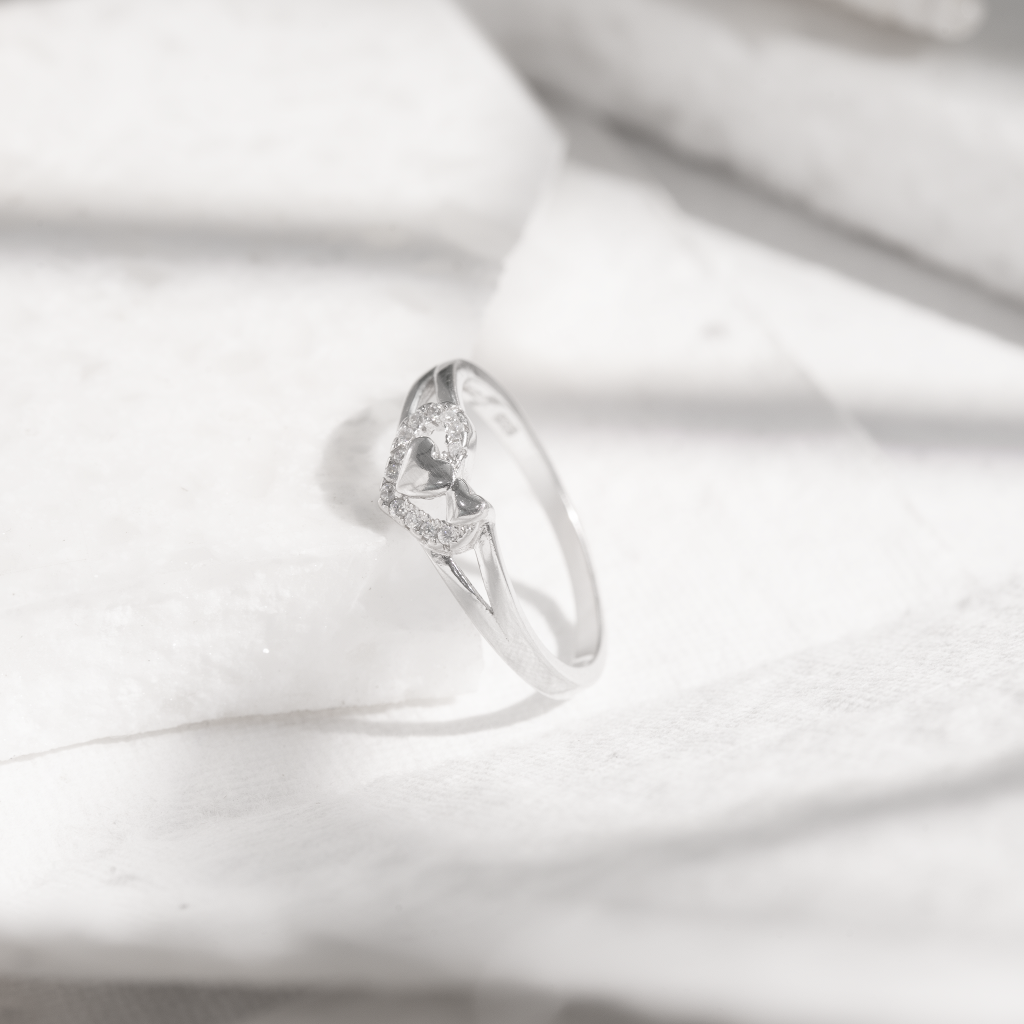 heart shaped stone silver ring