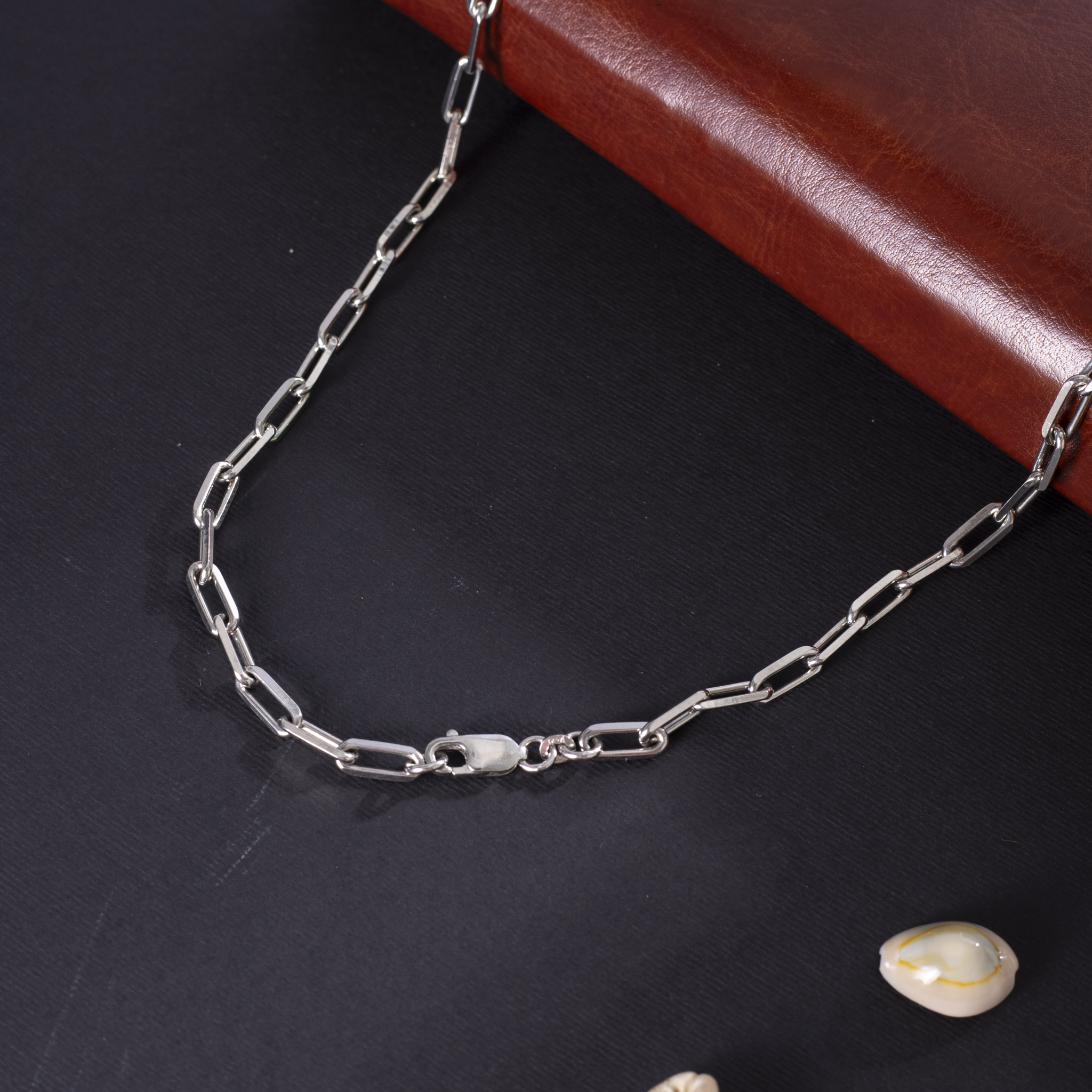 paper clip silver link chain