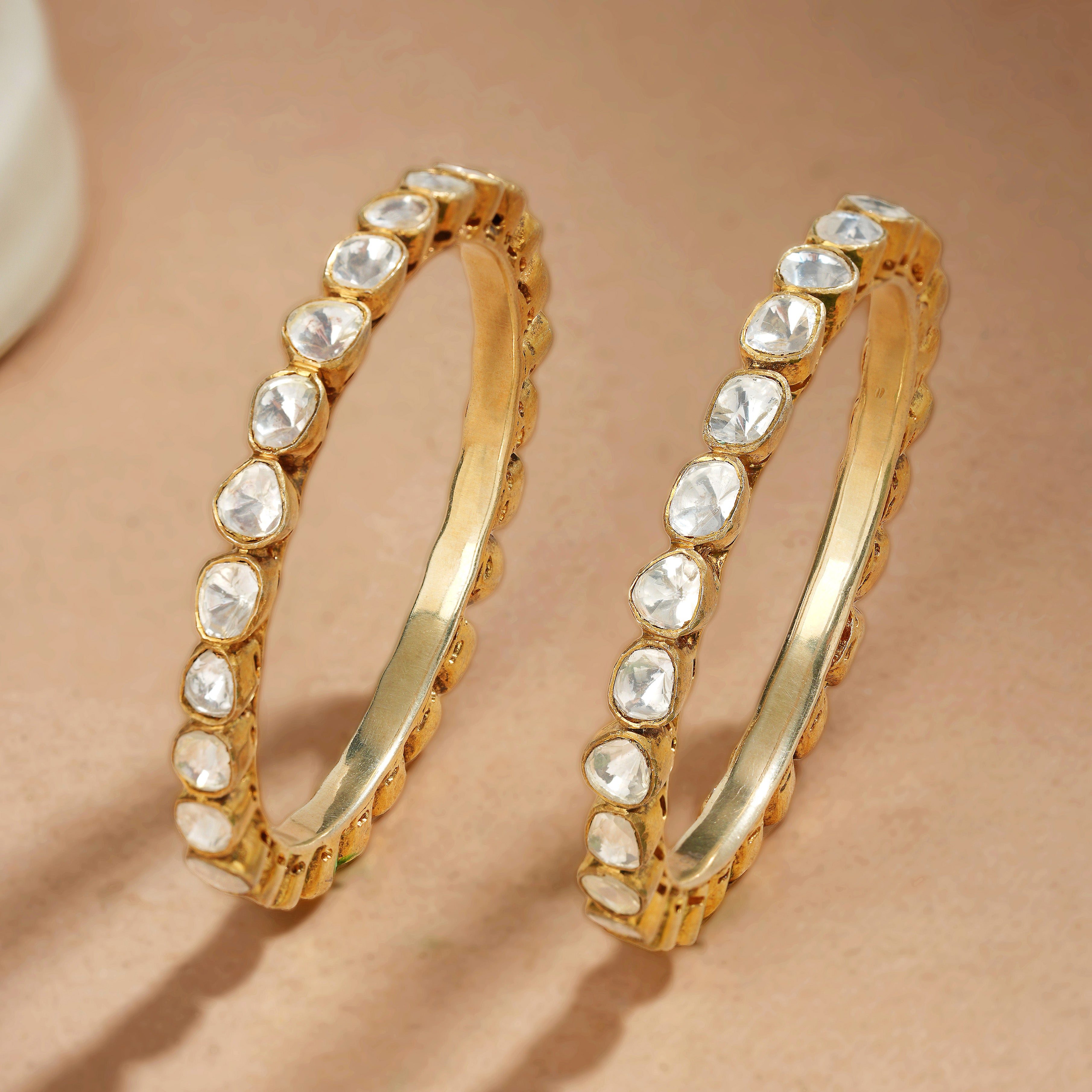 round design victorian bangle