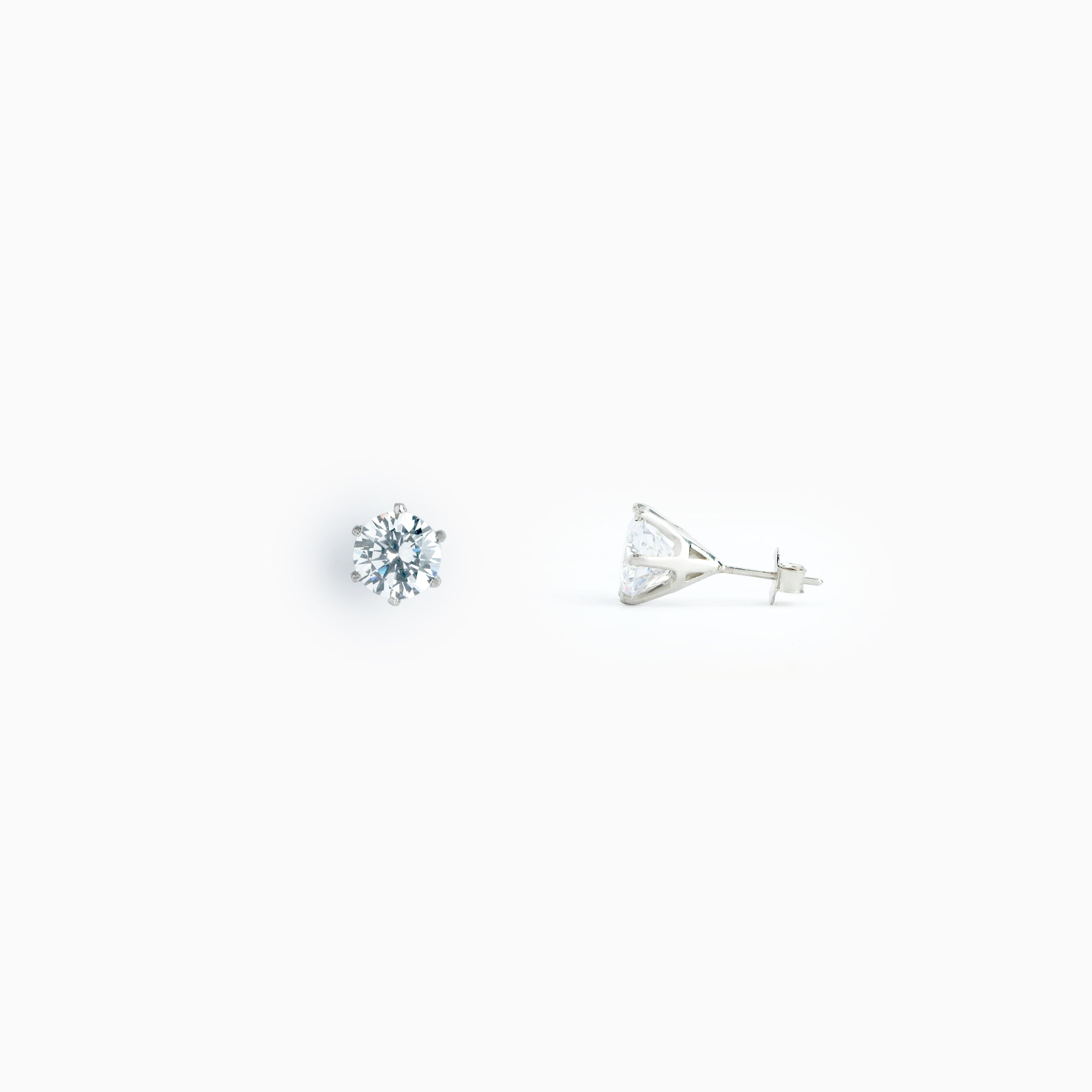 silver Classic Round Solitaire Stud Ishna