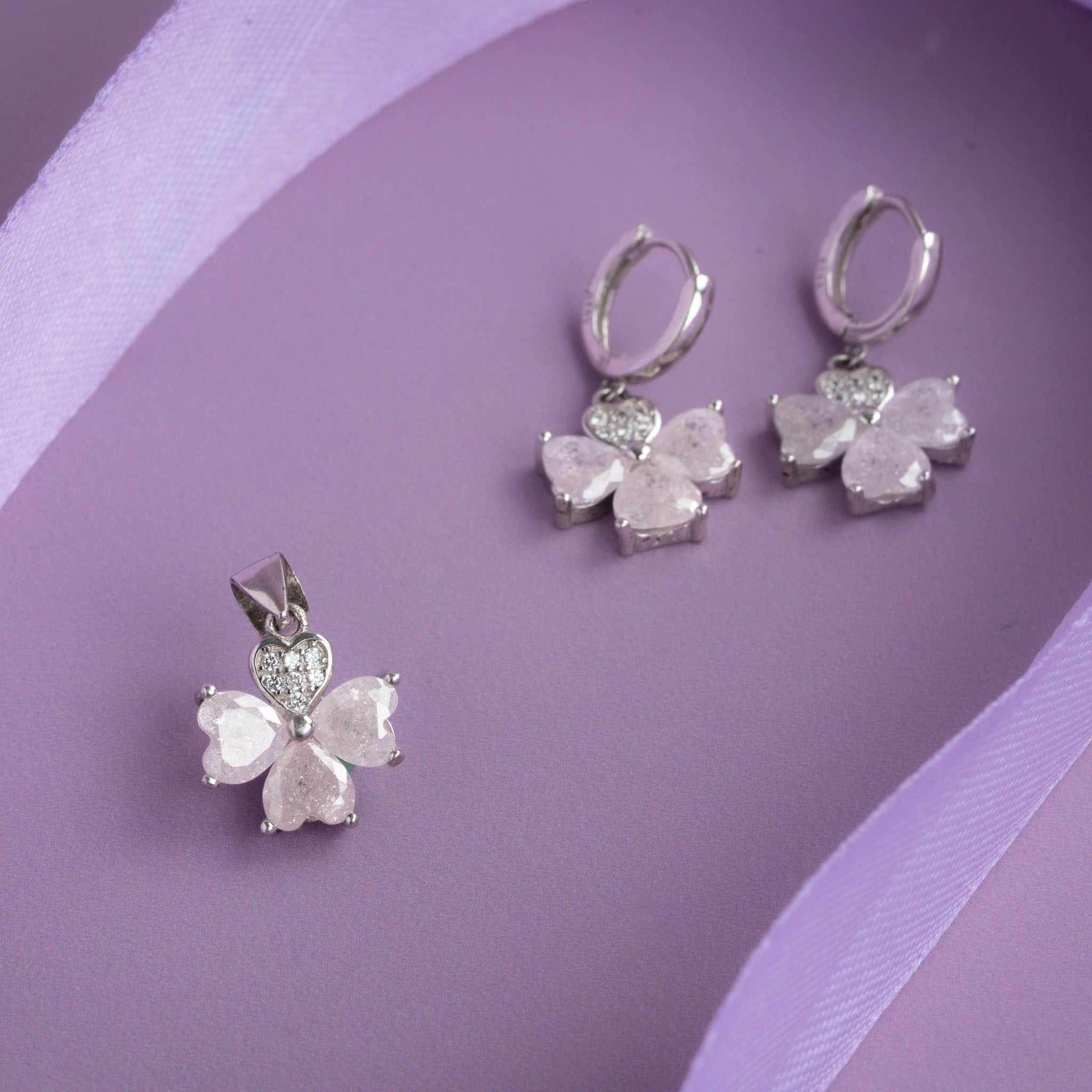 silver floral pendant set