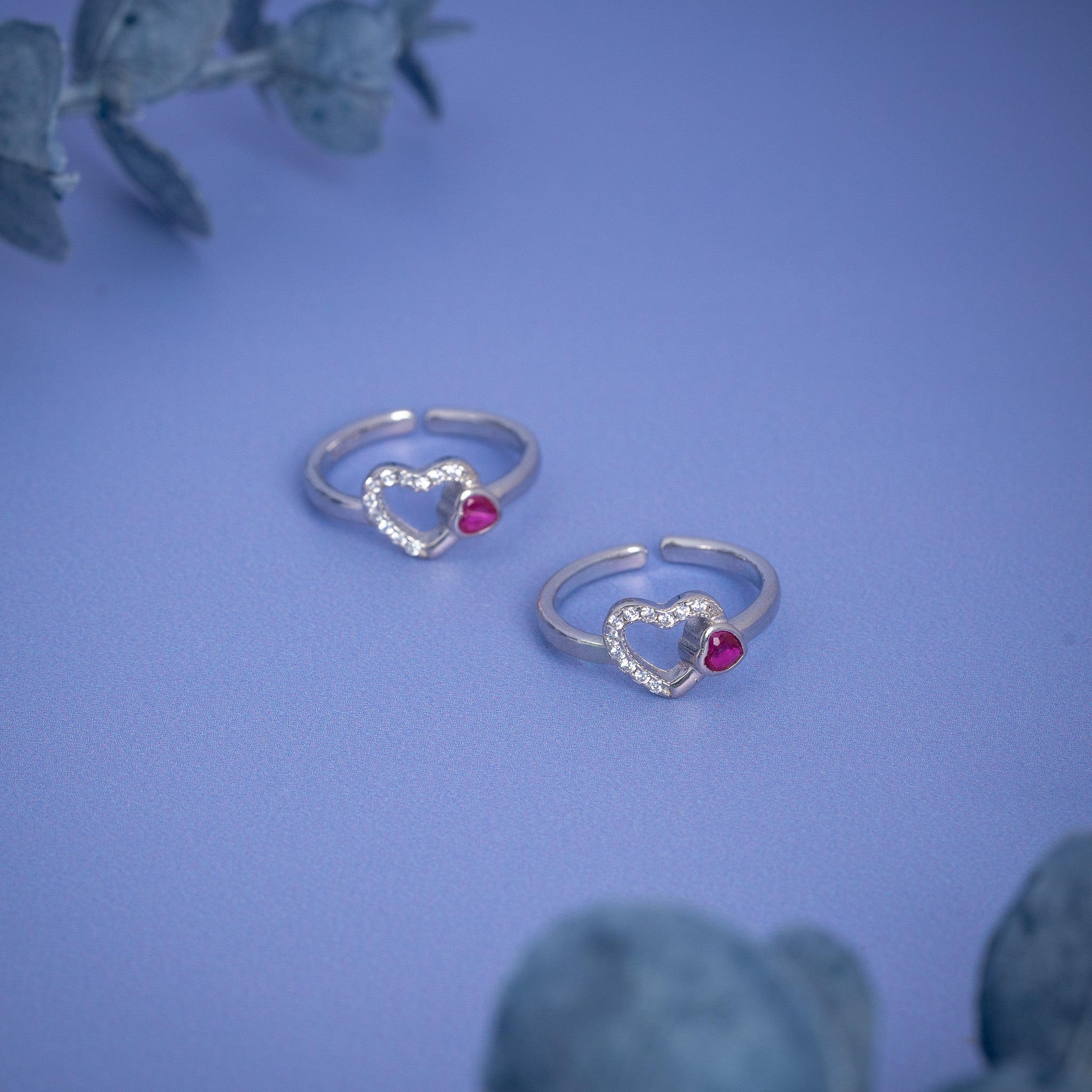 silver heart toe ring