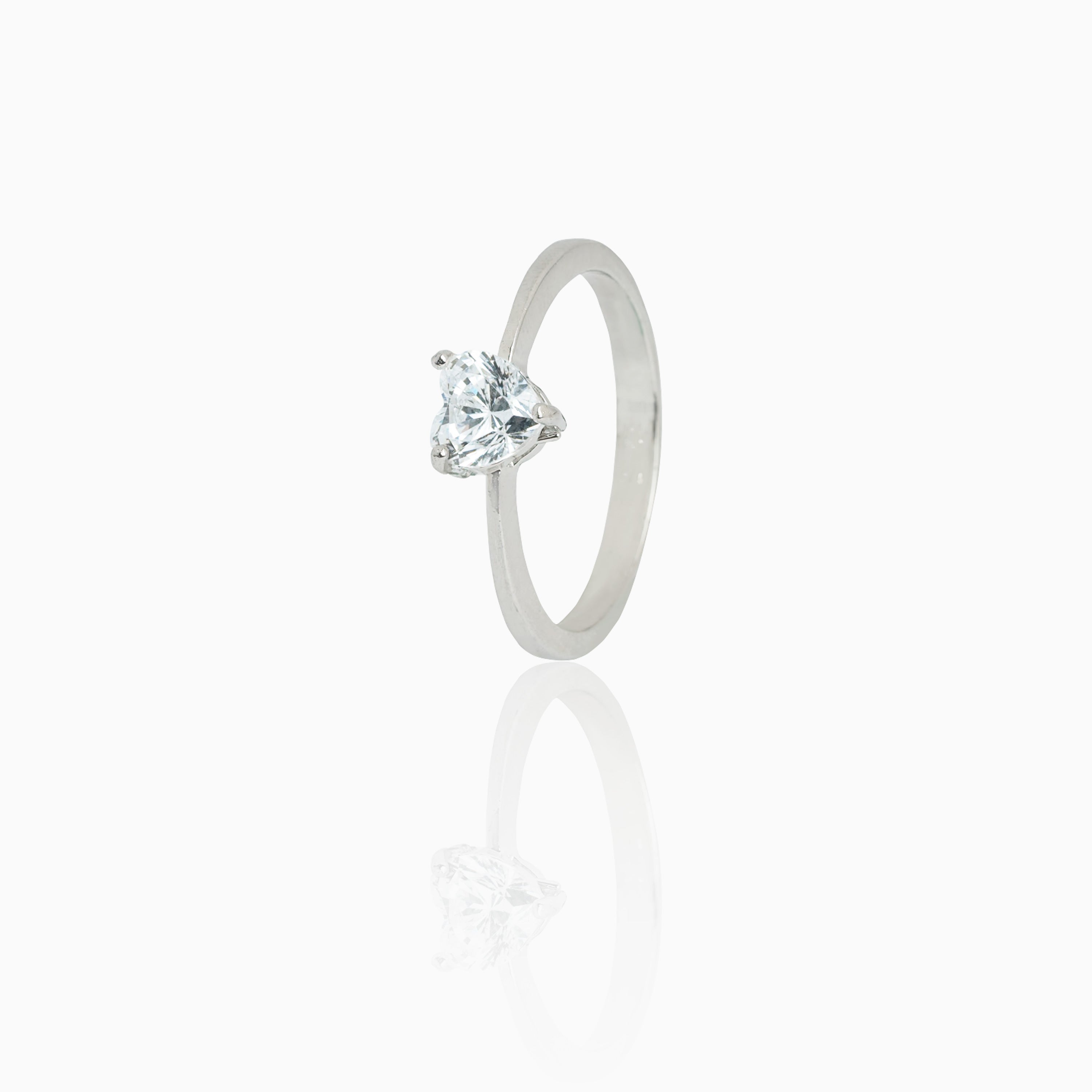 single heart shaped stone ring 